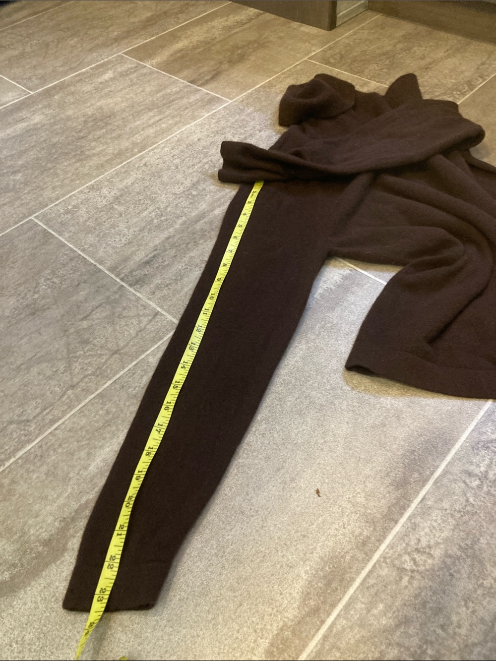 Cashmere Brown Turtleneck Sweater - Classic Knit - Picture 6 of 6